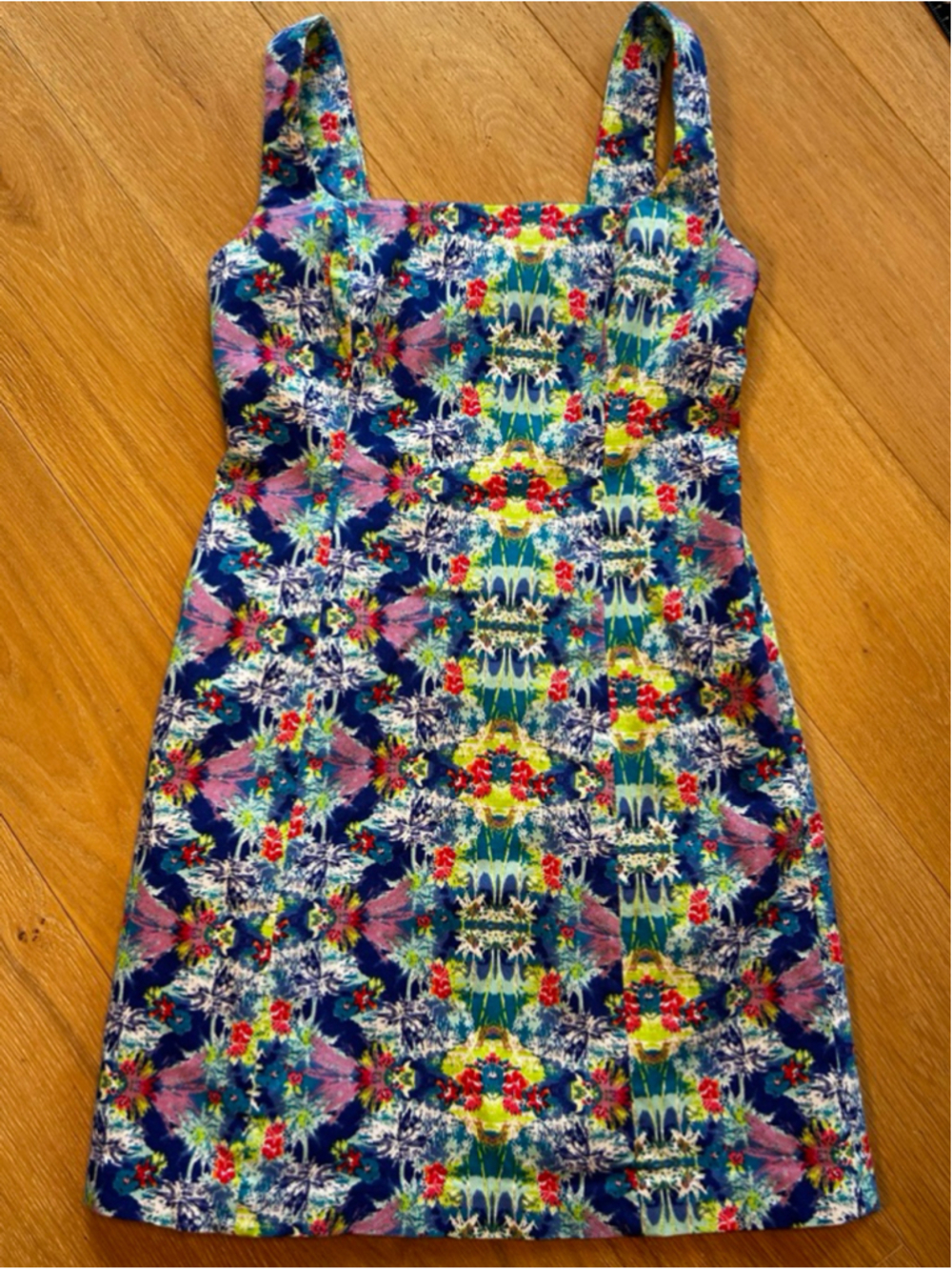 Victoria’s Secret 90s Floral Mini Size 2 Structured Bodice Kentucky Derby - Picture 2 of 8